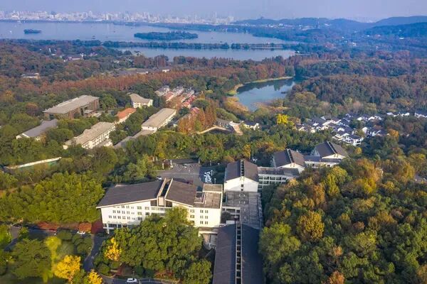杭州黄山酒店携程919大促 每晚200+起含正餐 周末不加价至明年3月