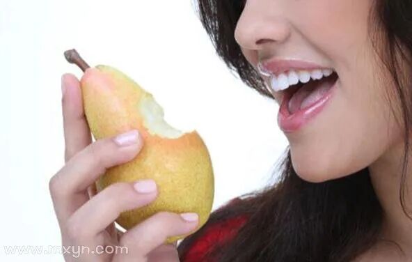 梦中梨香，解析梦见我和我姐吃梨的深层含义