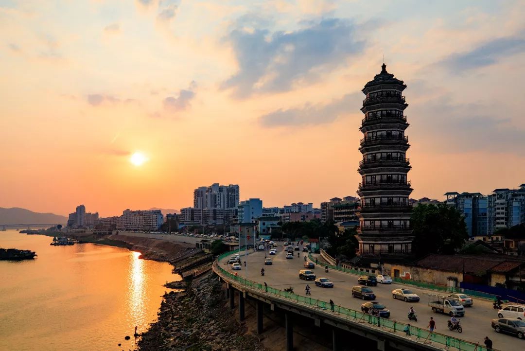 肇庆已被海量美景包围了