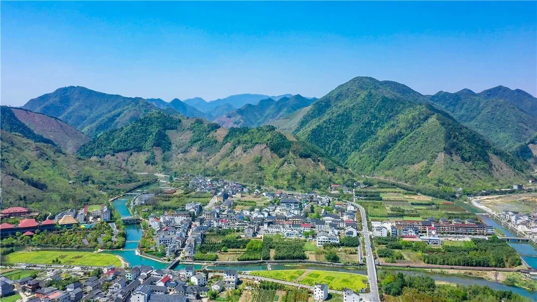 发扬党内民主推荐发展头雁湍口镇全面完成村党组织党员和群众推荐工作