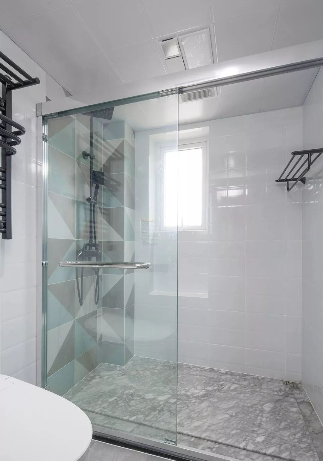 25万全包的新房，家具一布置好就漂亮极了，朋友看了都说羡慕