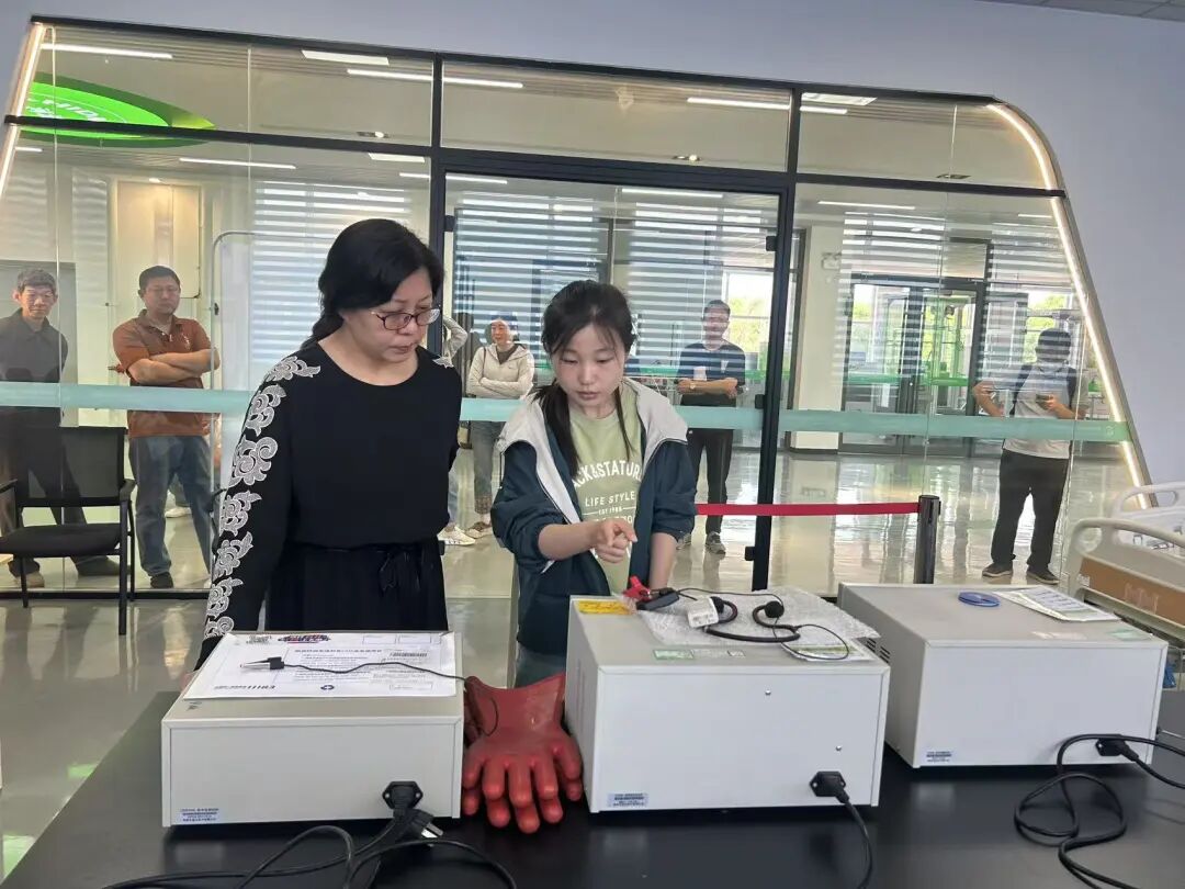 为什么衡水医疗器械多【提能力】衡水市市场监管局开展有源医疗器械检验员实操考核_https://www.jmylbn.com_新闻资讯_第5张