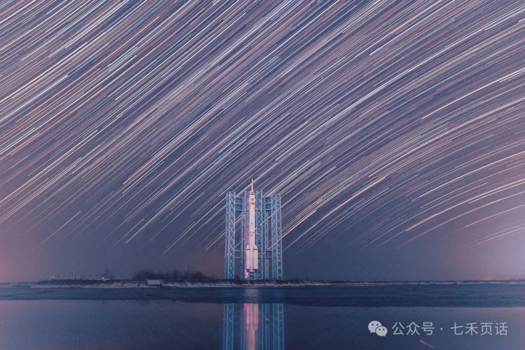 @七禾页话，拍摄于大连皮口港火箭 @魔方摄影