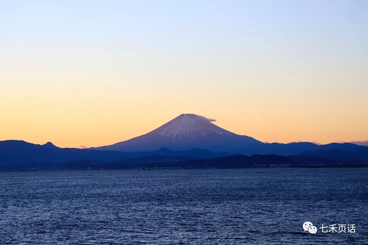 富士山-江之岛