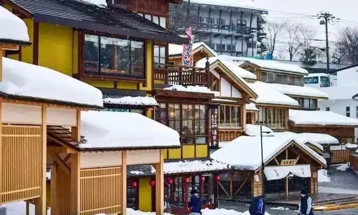 雪景、雪祭、温泉、滑雪，日本的冬天绝对花式满足你