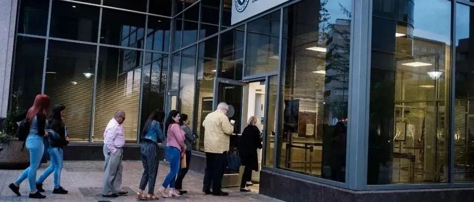 12月起美国入籍考试启用新规，题库增加考量翻倍