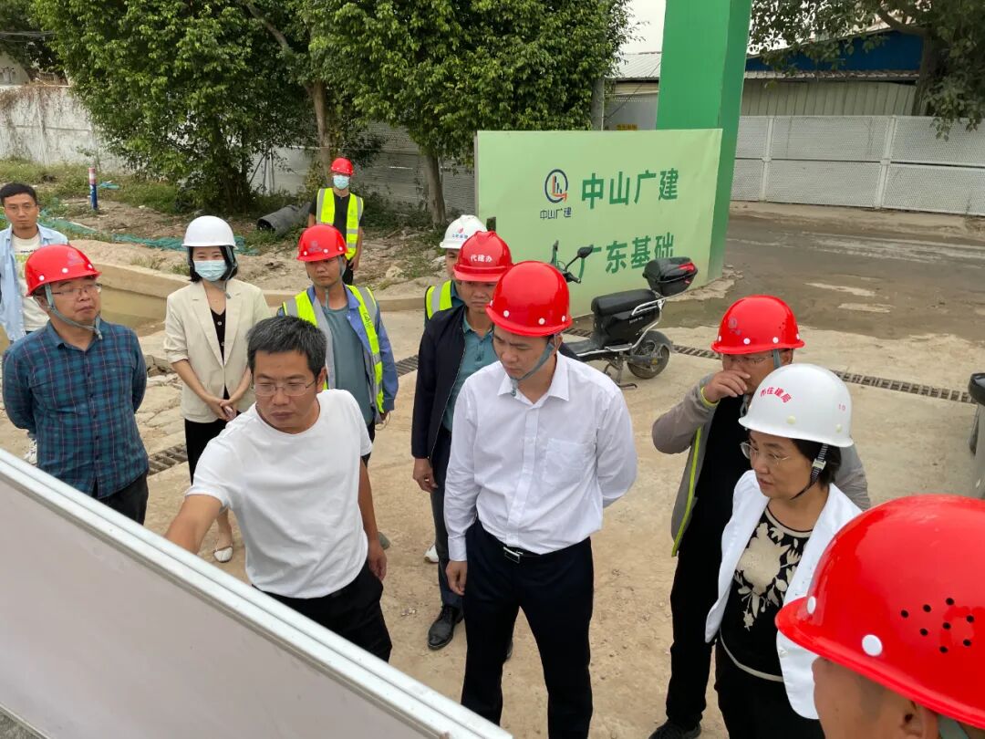 市住房城乡建设局党组书记陈伟健开展民生实事瓶颈路现场调研