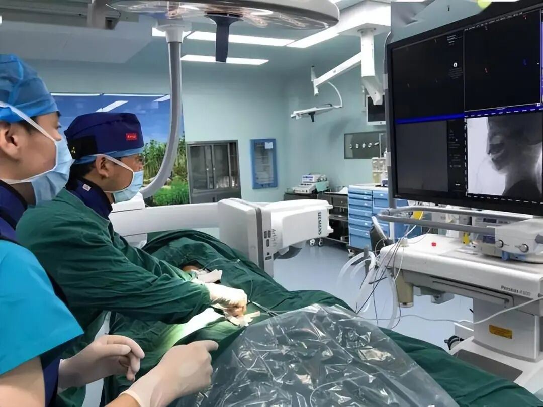 硬膜外和全麻怎么区别什么是硬膜外复合全麻？使用这种麻醉方式都有哪些优点和效果？_https://www.jmylbn.com_新闻资讯_第7张