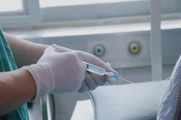 硬膜外和全麻怎么区别什么是硬膜外复合全麻？使用这种麻醉方式都有哪些优点和效果？_https://www.jmylbn.com_新闻资讯_第12张