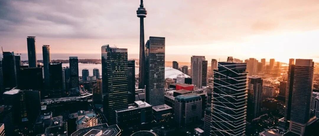 社会最大的奇观：富人在吃苦，穷人在享乐（深度）