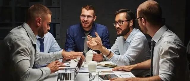 千万不要小看坐在第二排的人 !（深度）