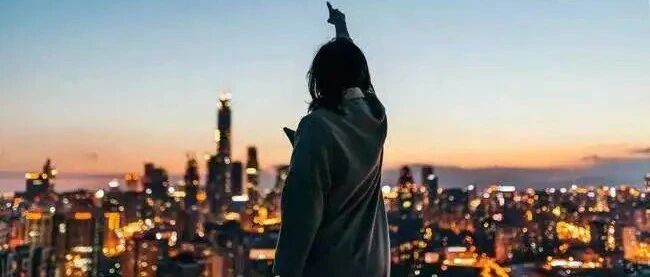 一个人越来越富有的四个迹象