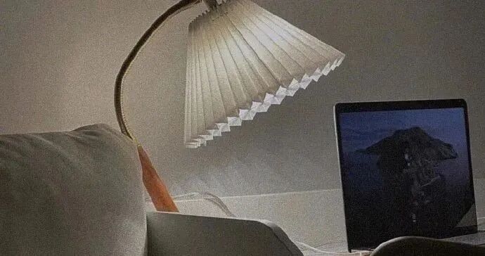 溢出了是什么意思_太多了溢出来了太长了_溢出来了表情包