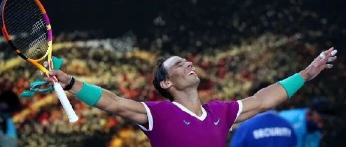 拒绝逆转，纳豆再现战神风采；轻松获胜，巴蒂展现王者风范