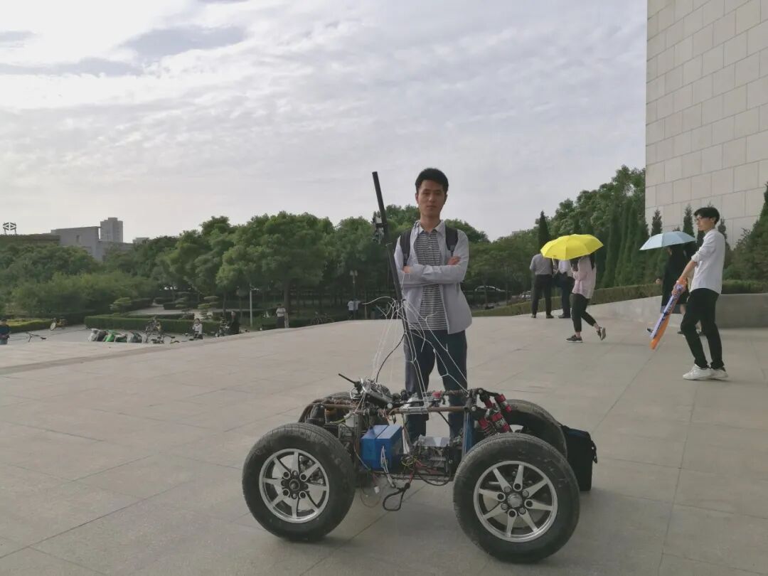 冲上热搜王意通同学获10万奖学金