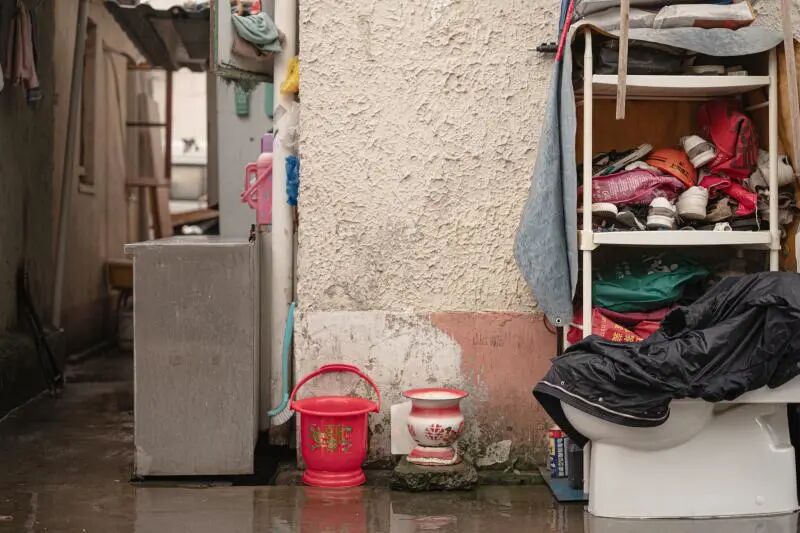 违法搭建乱象丛生厨房也当盥洗室昔日的杨浦豪宅为何变为城中村