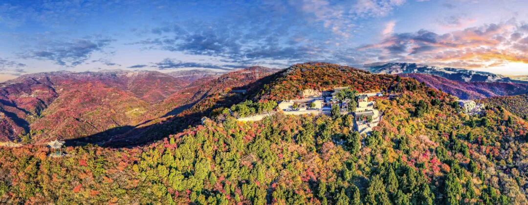 晋在眼前太原西山漫山红遍