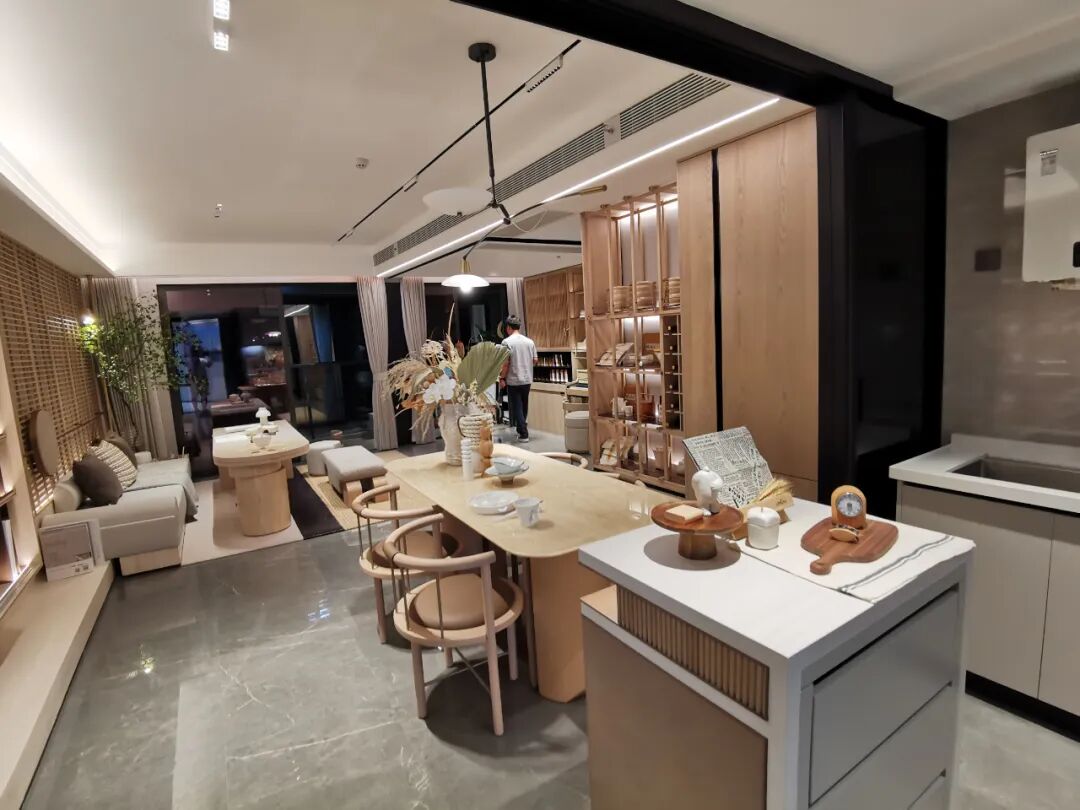 500万上车海珠地铁口三房，中海江泰里怎么样？