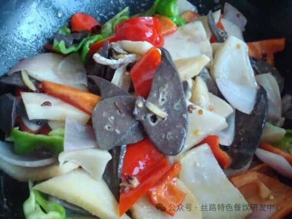 12道 旺销招牌菜，创意时尚