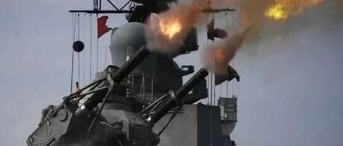 明人不说暗话 解放军“三大巨头”齐聚南海 中央军委发布动员令