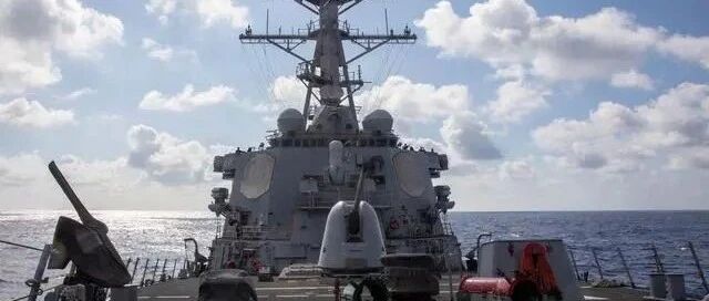 美带头出手！46国海军来势汹汹，紧要关头，卫星拍下不寻常一幕