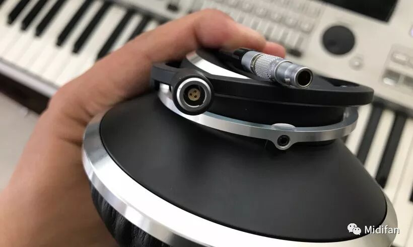 akg耳机属于什么档次_akg y50什么档次_akg耳机用什么歌曲煲耳机