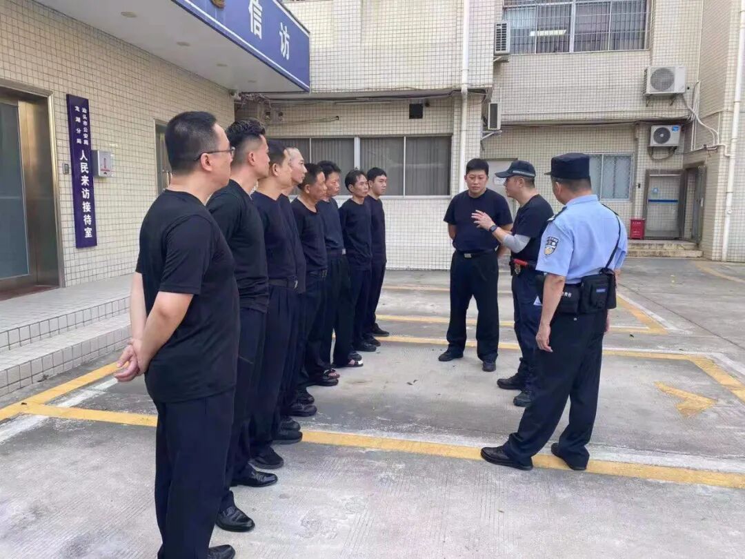 正警容强作风树形象龙湖公安启动常态化强警练兵工作