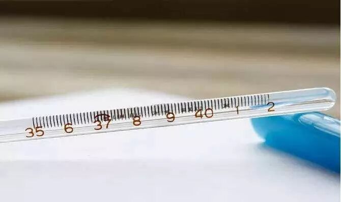 体温仍处于正常状态的中暑是_正常人的体温是多少度_人正常的体温应该是多少