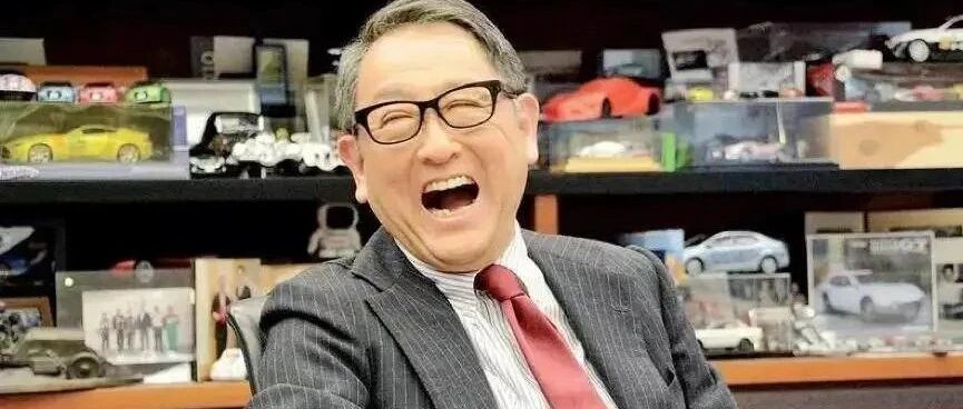 丰田章男：一位双子座男人在纯电时代的矛盾与纠结