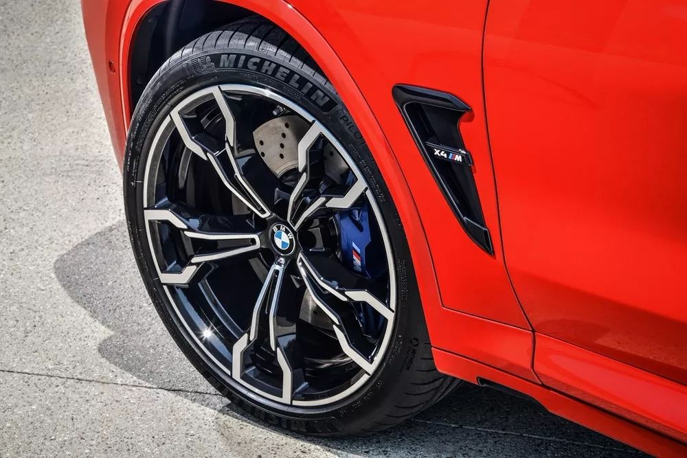 全新BMWX3 M與X4 M首發，堪比超級跑車的動力表現帶來更加親民的高性能 汽車 第6張