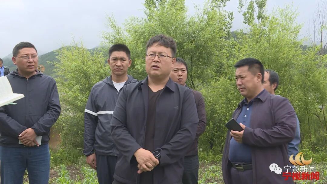 黎建勇到红桥镇调研