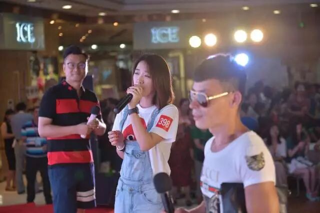 关注七待与你在一起大城小爱千人相亲会热爆全城