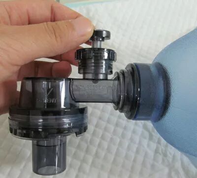 呼吸机是怎么用的简易呼吸机如何使用？_https://www.jmylbn.com_新闻资讯_第12张