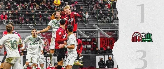 GIF丨罗马尼奥利进球+染红，米兰1-3萨索洛