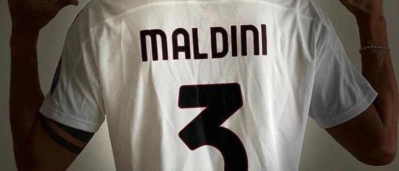 球衣秀丨白色客场球衣让你想起了哪场比赛？