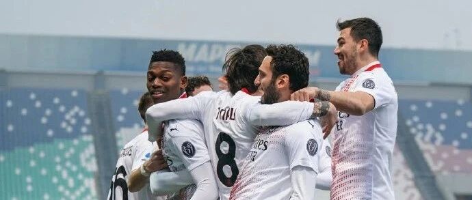 原创丨角鹰初下秋草稀，铁骢抛鞚去如飞