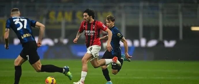 动图丨托纳利比赛中为特奥出头