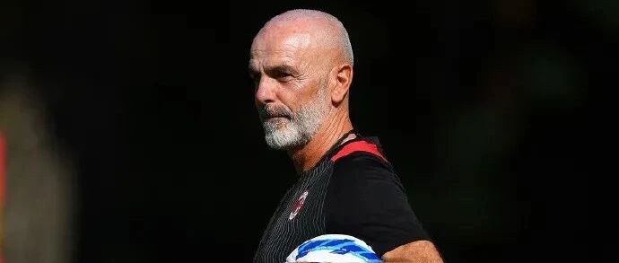 米体丨皮奥利对米兰全队进行了训话