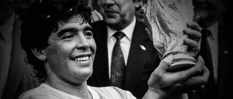 再见，球王！马拉多纳病逝，享年60岁