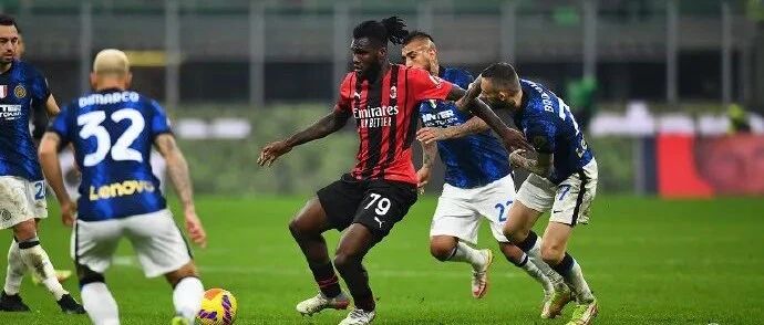 罗马诺丨凯西仍有可能续约