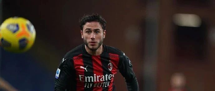 记者丨米兰给卡拉布里亚的新报价为200万欧年薪