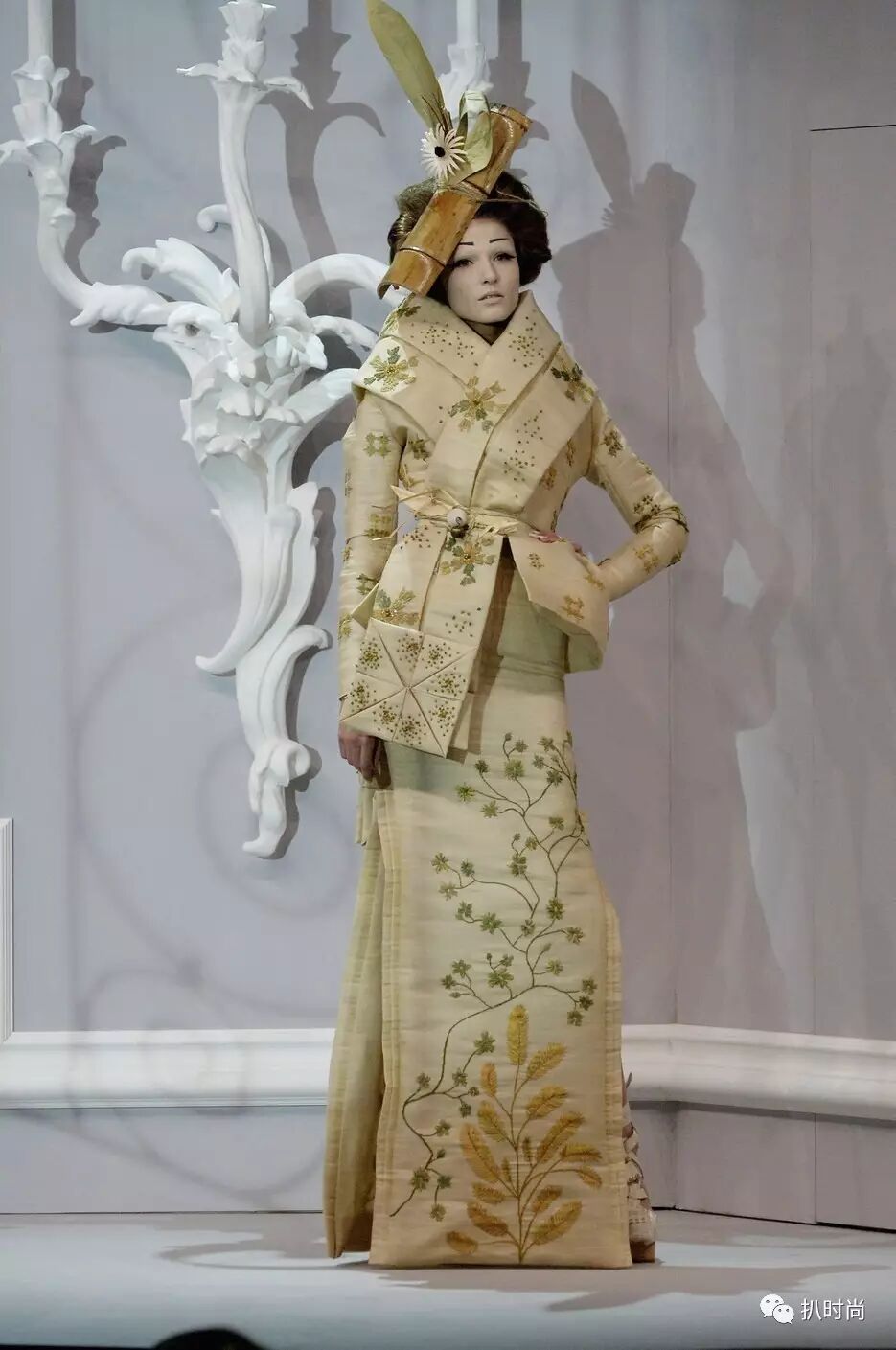 John Galliano 设计怪才 时尚疯子 浪漫主义造梦师 自由微信 Freewechat