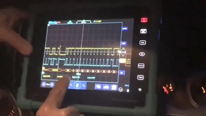 示波器常见电路测量 (11).jpg