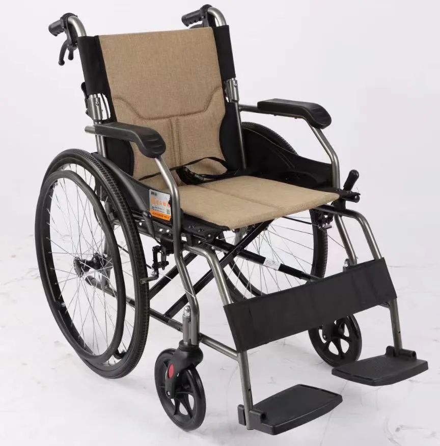 轮椅带坐便_轮椅带坐便器有用吗_轮椅安全带