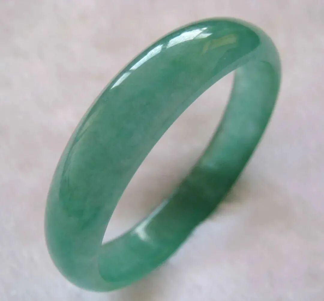 油青种翡翠怎么选看完就有答案