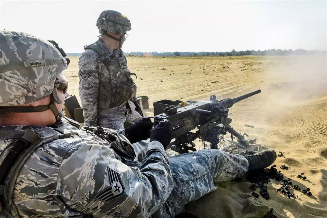 美軍是怎麼考核步槍射擊打靶的呢 神射手和專家哪個更厲害 軍武次位面 微文庫