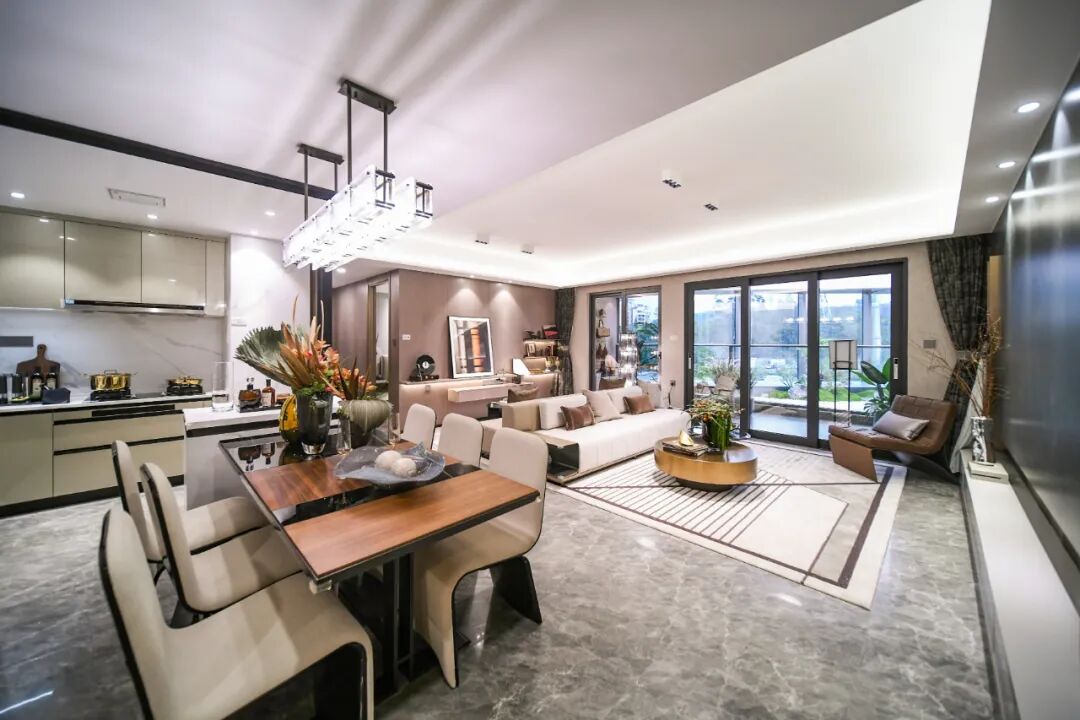 白云山脚下的全新盘——越秀公交·天悦云山府本周即将开卖！