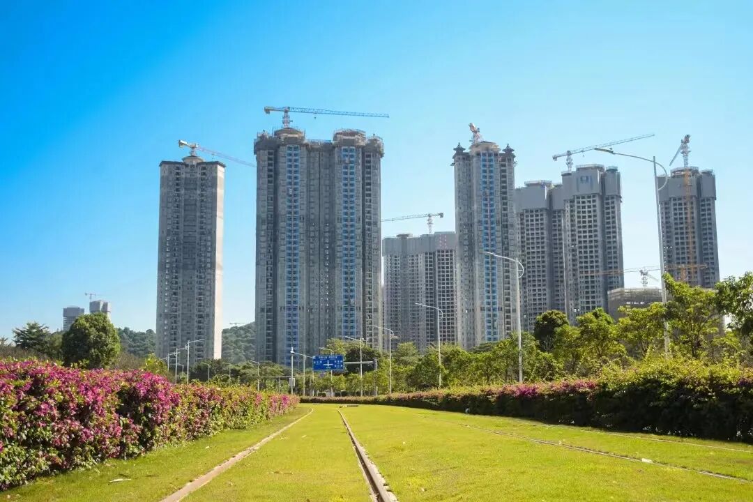 黄埔改善！星河湾萝峰 130-265m²