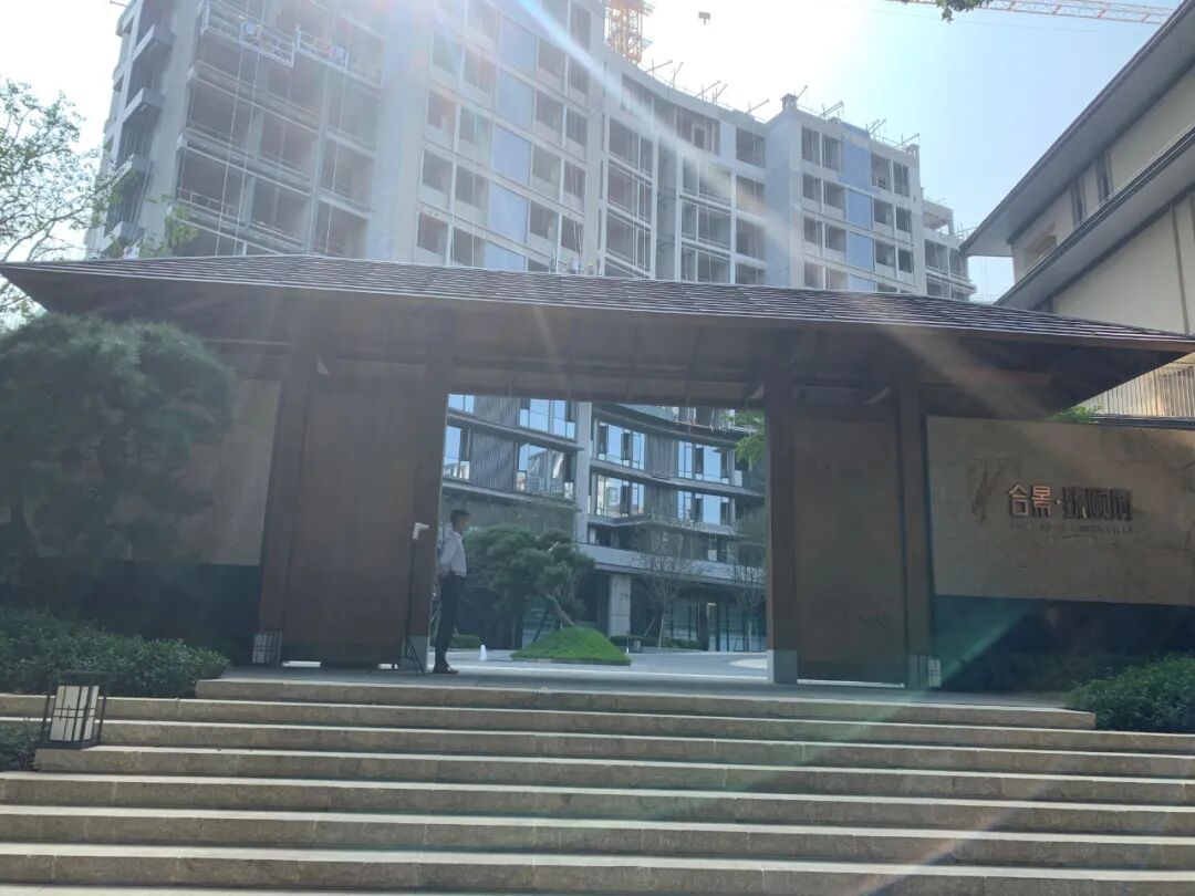 破30万/㎡！珠城二手*大爆！但一手无盘接棒？