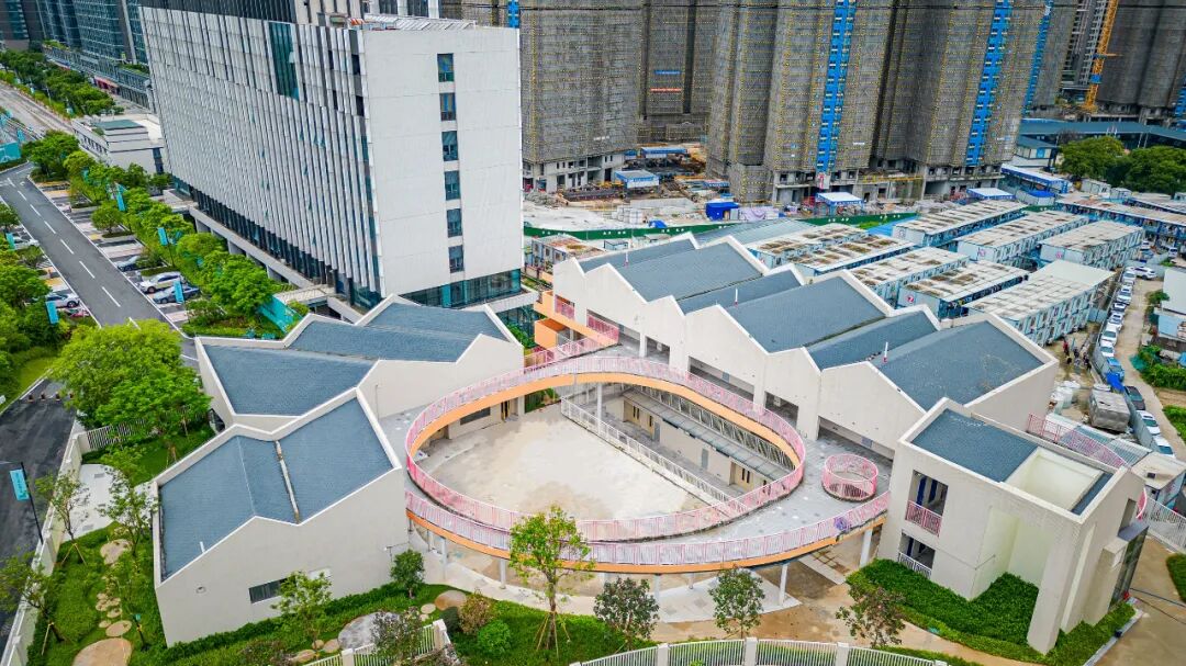 黄埔四大网红盘，要在国庆反击？我潜入星樾山畔售楼部~